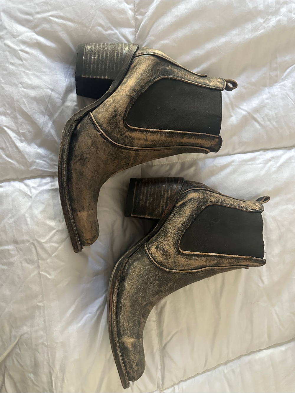 Circle G Distressed Metallic Bronze Chelsea Booties